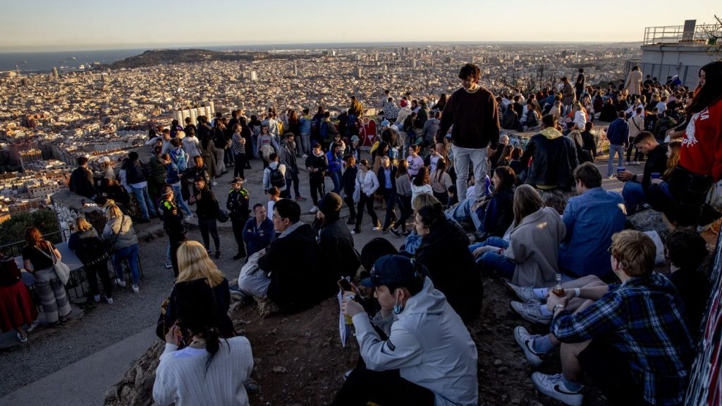 231226172121 restricted 04 2023 worst destinations overcrowding barcelona
