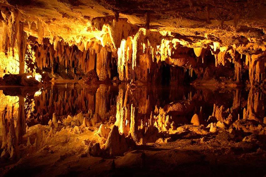 4 Alisadr Cave