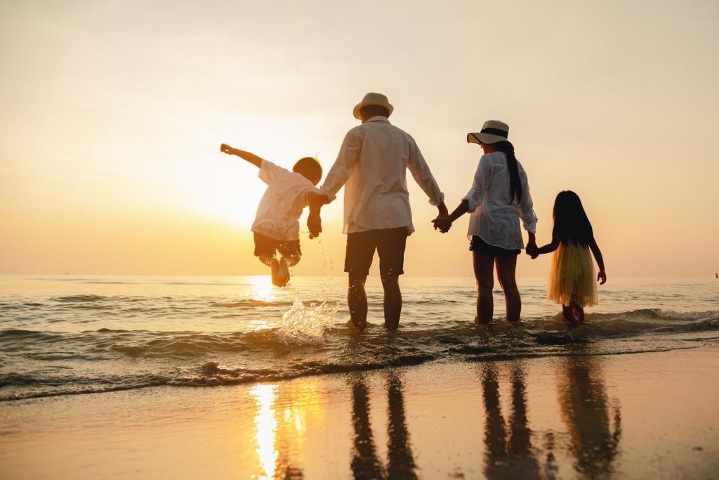 traveling with family