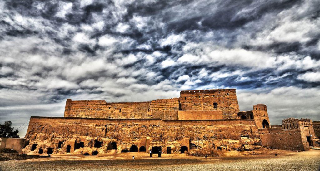 نارین‌قلعه